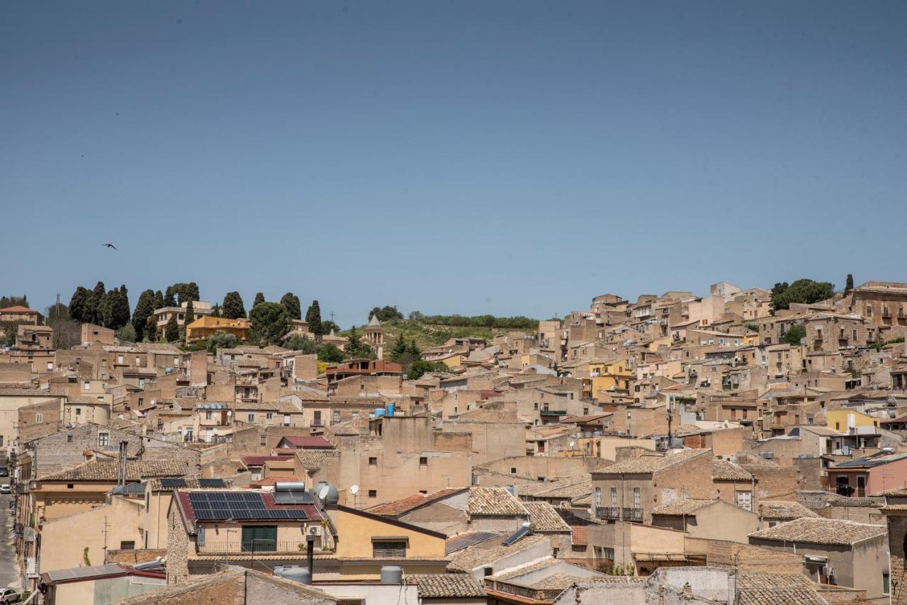 Come A Casa Panoramico E Centralissimo Apartment Canicatti Bagian luar foto